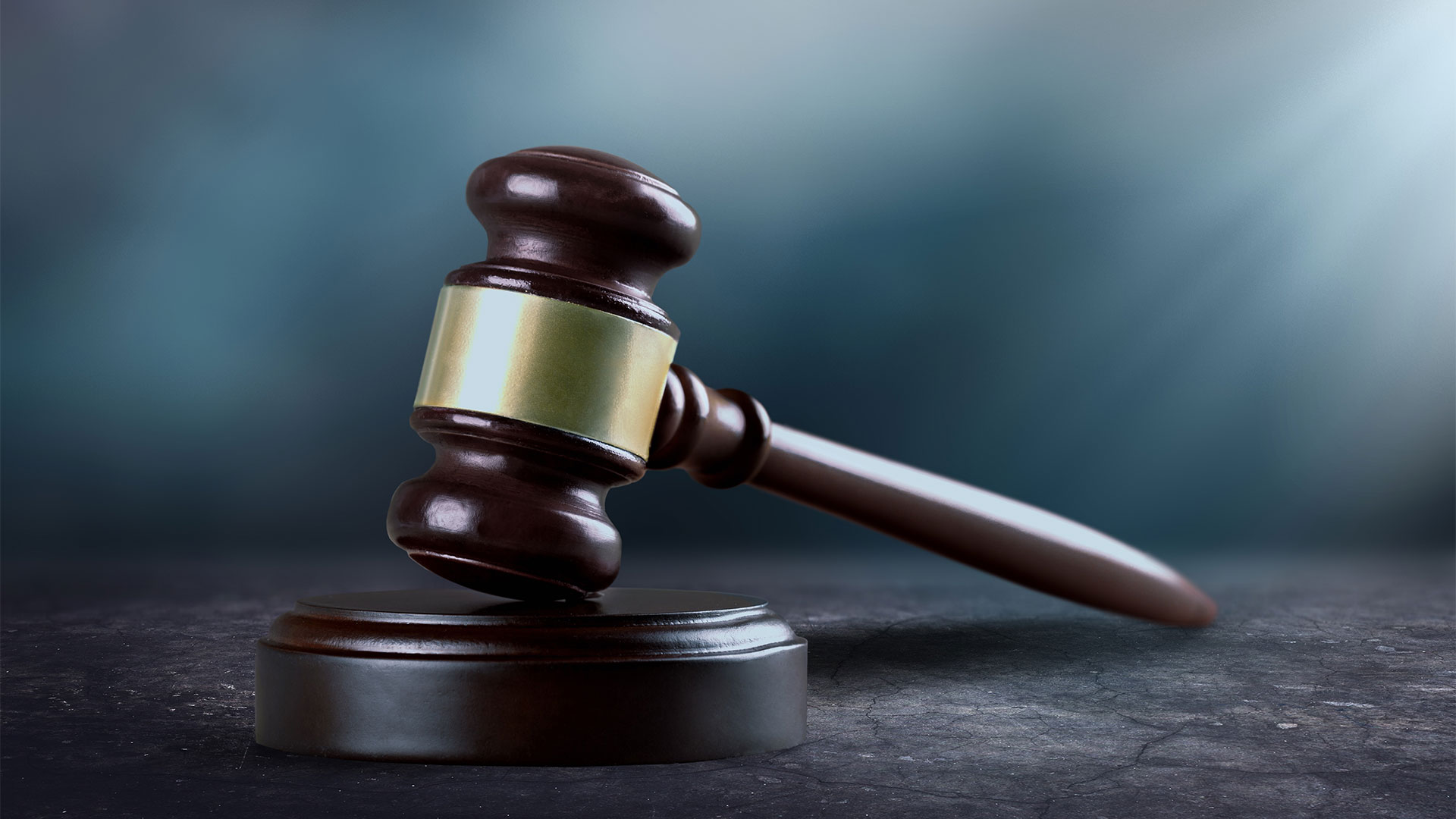 Don’t let corporate fraudsters off the hook